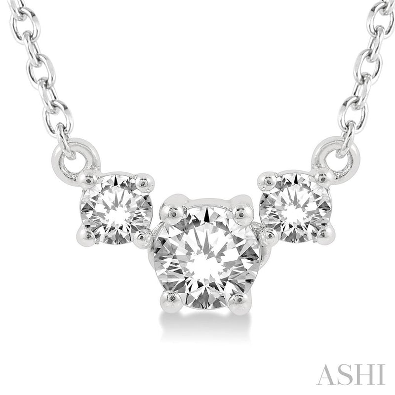 Davis Classics 14k White Gold Three-Stone Diamond Necklace