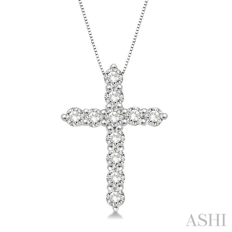 Davis Classics 14k White Gold Classic Diamond Cross Pendant Necklace