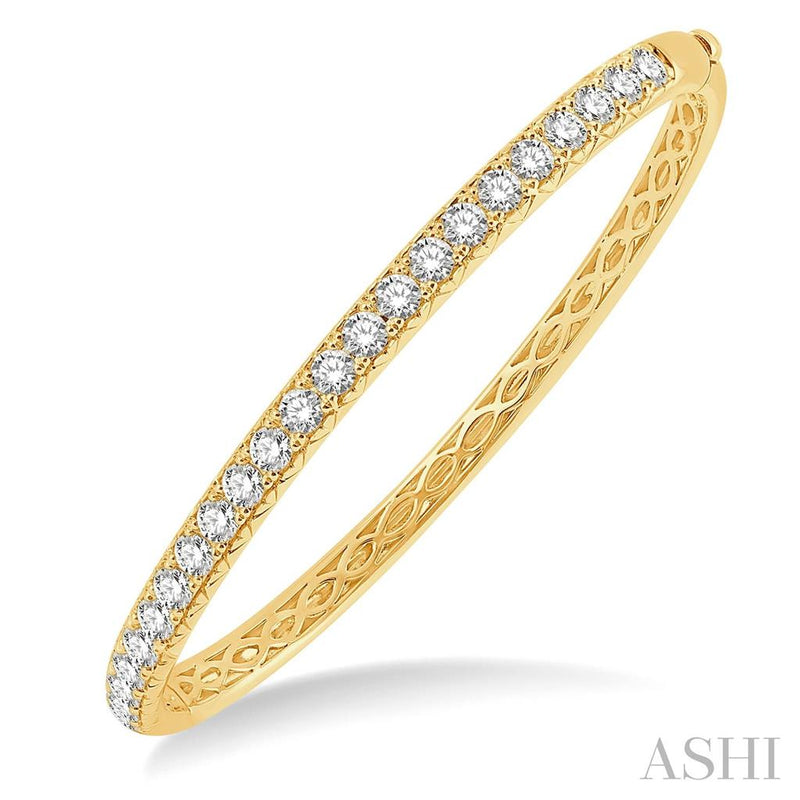 Davis Classics 14k Yellow Gold Diamond Bangle Bracelet