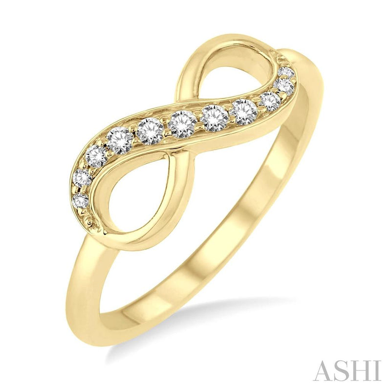 Davis Classics 14k Yellow Gold Infinity Design Diamond Ring