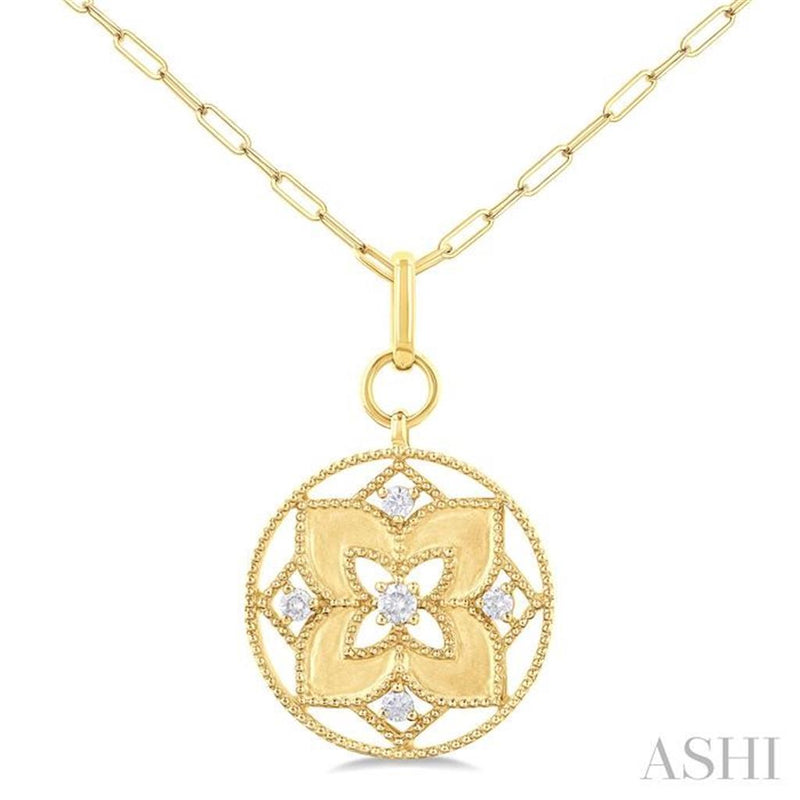 Davis Classics 14k Yellow Gold Vintage Floral Diamond Medallion Pendant Necklace