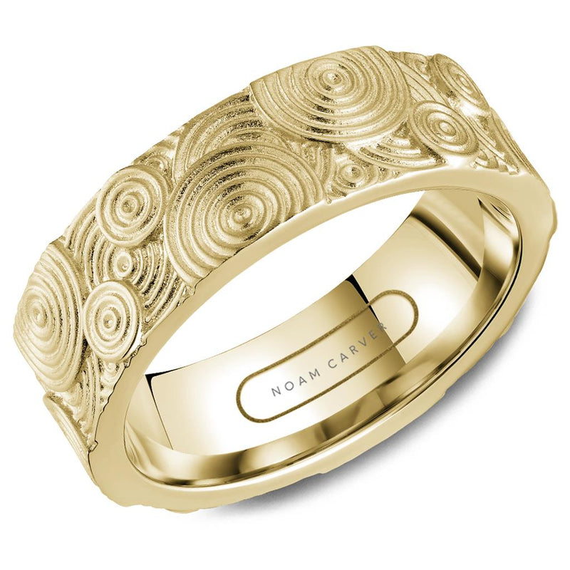 Noam Carver 14k Yellow Gold 7.5mm Overlapping Circle Design Wedding Band with Frosted Finish