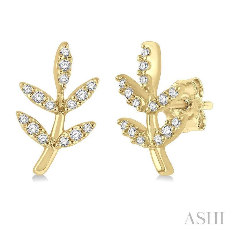 Davis Classics 14k Yellow Gold Diamond Leaf Stud Earrings