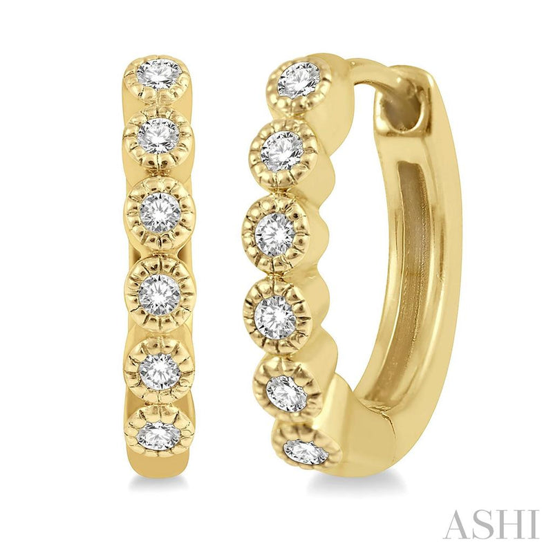 Davis Classics 14k Yellow Gold Diamond Huggie Hoop Earrings