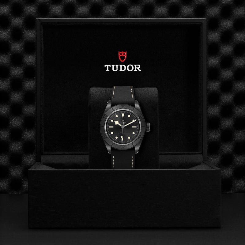 TUDOR Black Bay Ceramic