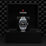 TUDOR Black Bay