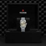 TUDOR Black Bay 31