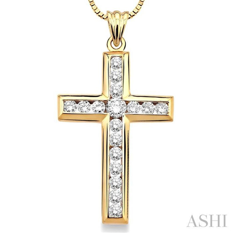 Davis Classics 14k Yellow Gold Diamond Cross Pendant Necklace