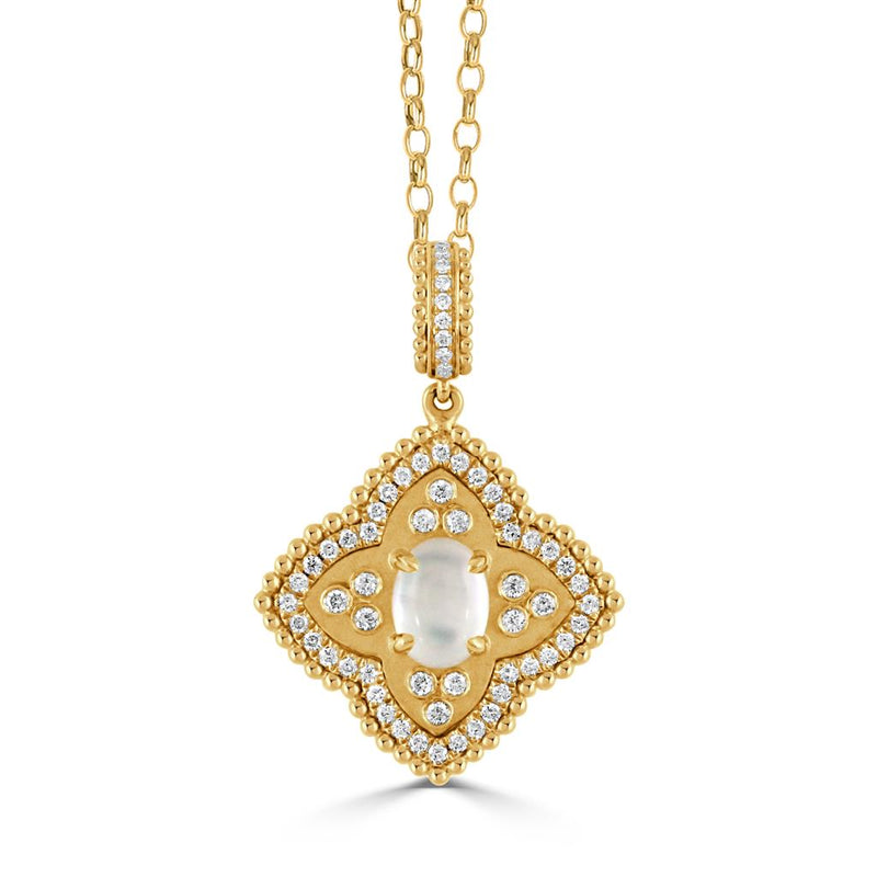 Doves 18k Yellow Gold Byzantine Collection Clover Design Pendant with Clear Quartz and Diamonds