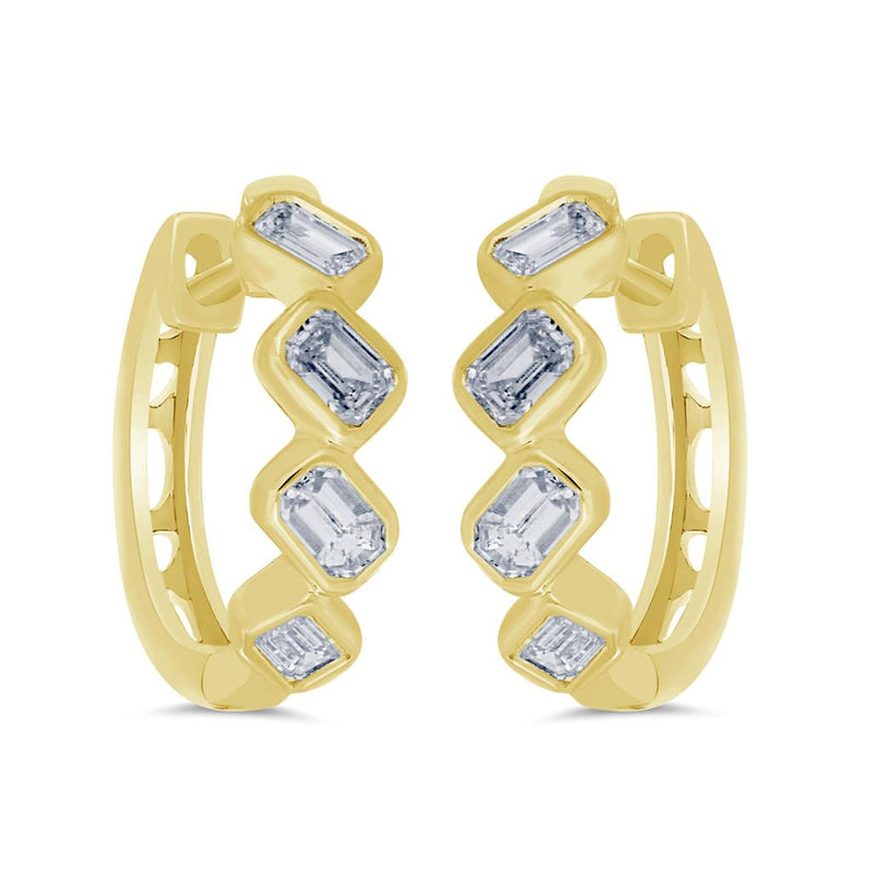 Davis Classics Diamond Huggie Hoop Earrings in 14k Yellow Gold