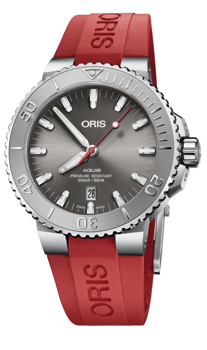 ORIS Aquis Date Relief Watch